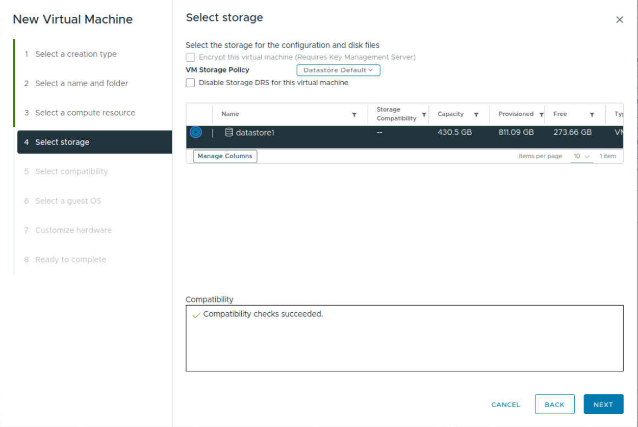 Selecting storage of a virtual machine Selecting storage of a virtual machine